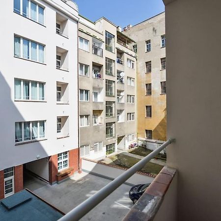 Oli Apartment Praga Zewnętrze zdjęcie