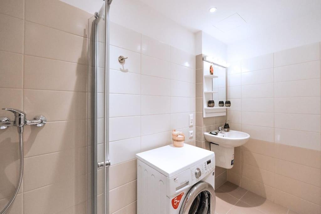 Oli Apartment Praga Zewnętrze zdjęcie